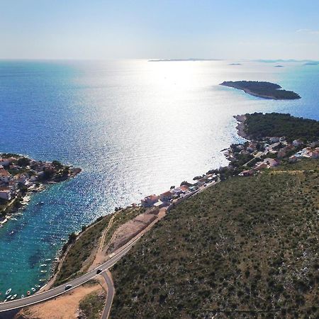 Apartments By The Sea Bilo, Primosten - 4191 Екстериор снимка