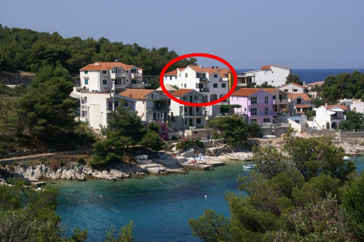 Apartments By The Sea Bilo, Primosten - 4191 Екстериор снимка