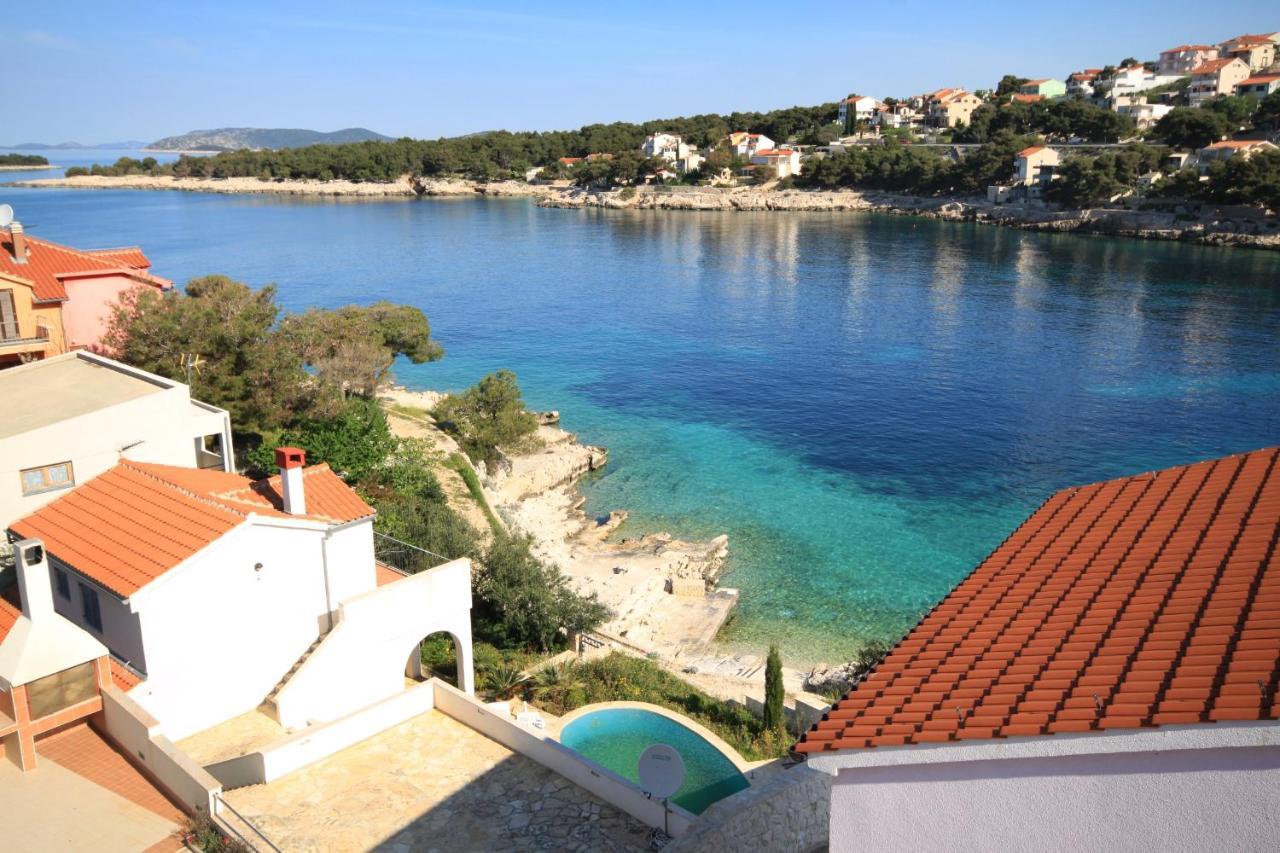 Apartments By The Sea Bilo, Primosten - 4191 Екстериор снимка